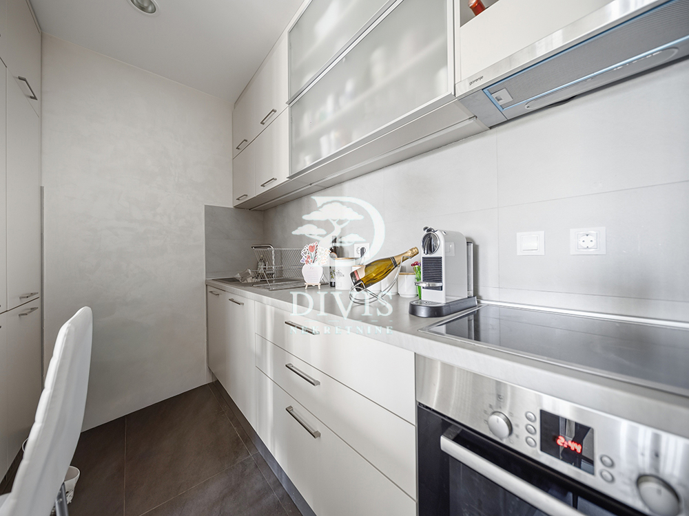 Stan na prodaju u Beogradu, Novi Beograd blok 65, dvosoban, 63m2, cena 289000 evra