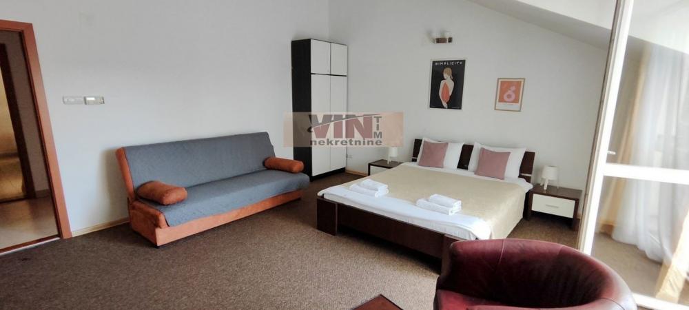 Stan na prodaju u Beogradu, Bulevar oslobođenja Beograd, jednosoban, 33m2, cena 129000 evra