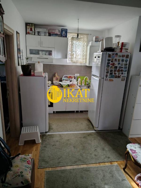 Stan na prodaju u Beogradu, Zvezdara, trosoban, 53m2, cena 170000 evra