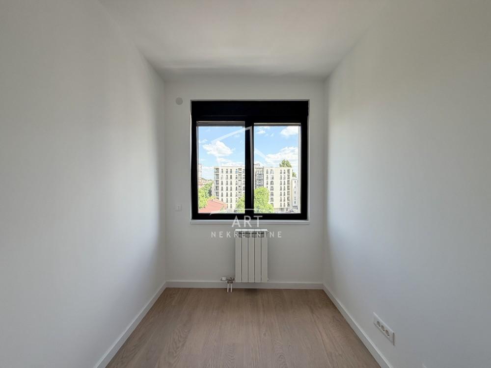 Stan na prodaju u Beogradu, Zemun, jednoiposoban, 30m2, cena 156000 evra