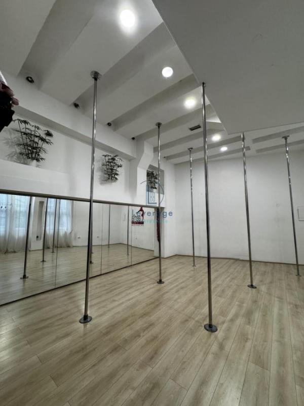 Stan na prodaju u Beogradu, Stari grad, jednosoban, 110m2, cena 249000 evra
