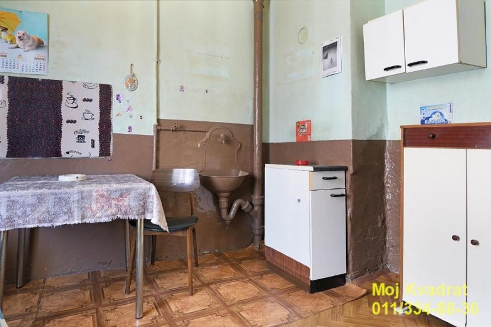 Stan na prodaju u Beogradu, Beograd (centar), trosoban, 79m2, cena 280000 evra
