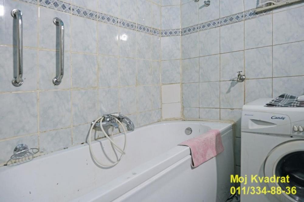 Stan na prodaju u Beogradu, Beograd (centar), trosoban, 79m2, cena 280000 evra
