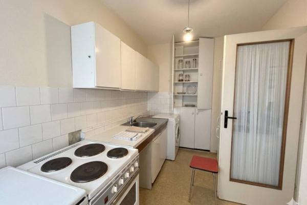Stan na prodaju u Beogradu, Novi Beograd blok 62, 71m2, cena 210000 evra