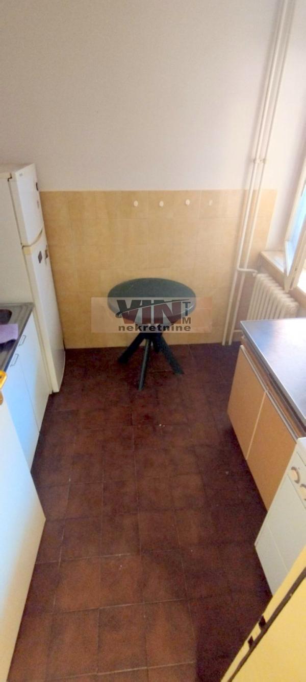Stan na prodaju u Beogradu, Vukov spomenik, jednosoban, 47m2, cena 174000 evra
