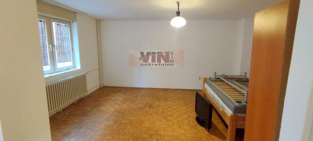 Stan na prodaju u Beogradu, Vukov spomenik, jednosoban, 47m2, cena 174000 evra