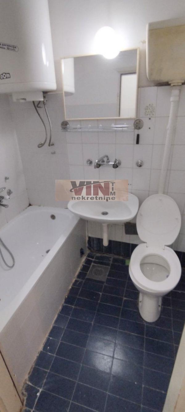 Stan na prodaju u Beogradu, Vukov spomenik, jednosoban, 47m2, cena 174000 evra