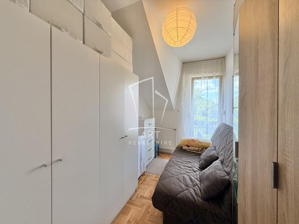 Stan na prodaju u Beogradu, Petlovo brdo, jednoiposoban, 40m2, cena 107000 evra