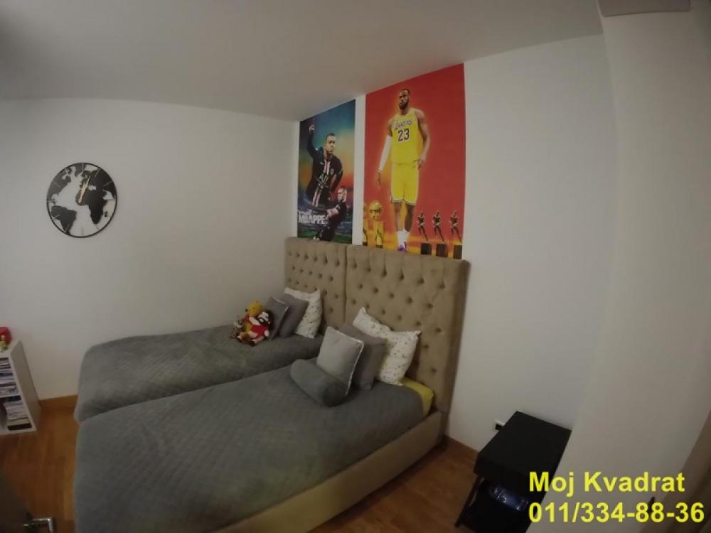 Stan na prodaju u Beogradu, Voždovac, cetvorosoban, 103m2, cena 520000 evra