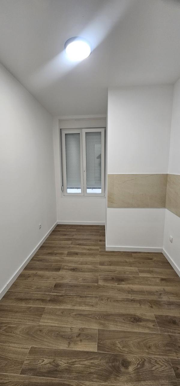 Stan na prodaju u Beogradu, Dorćol, jednosoban, 32m2, cena 175000 evra