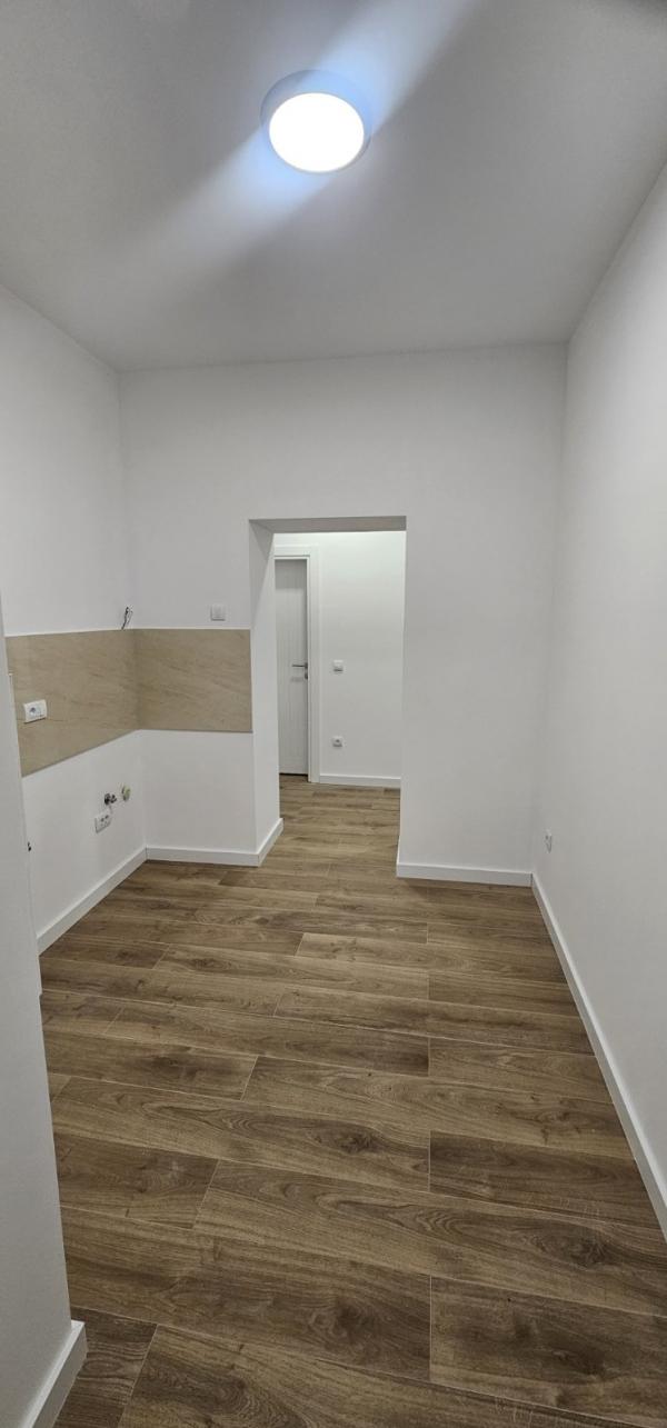 Stan na prodaju u Beogradu, Dorćol, jednosoban, 32m2, cena 175000 evra