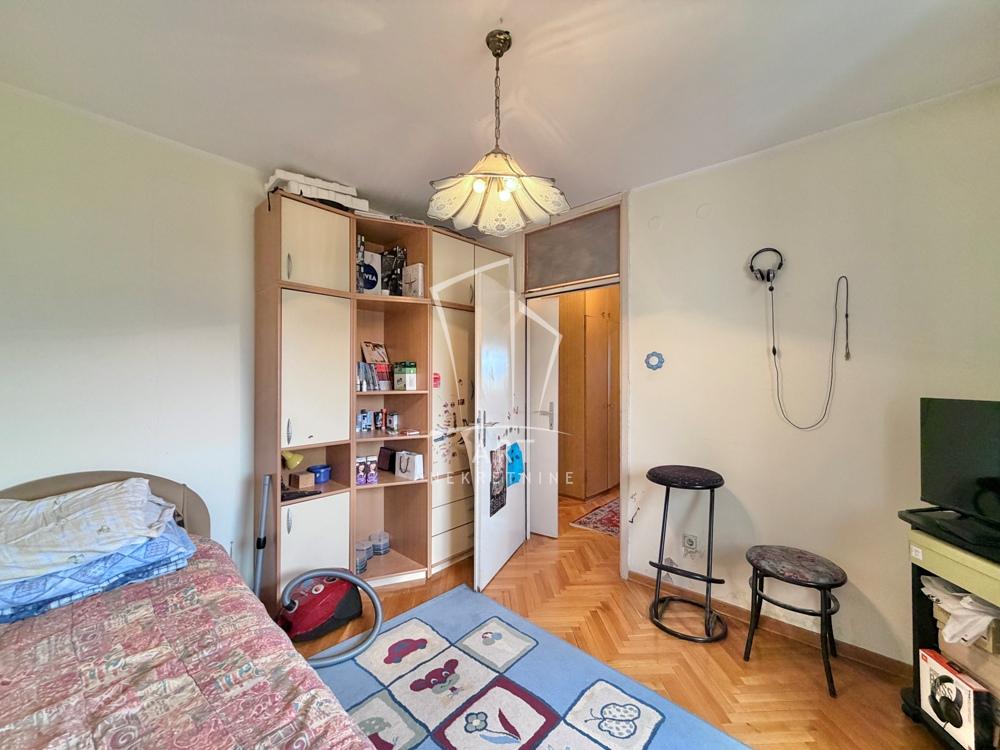 Stan na prodaju u Beogradu, Stari grad, trosoban, 78m2, cena 352000 evra