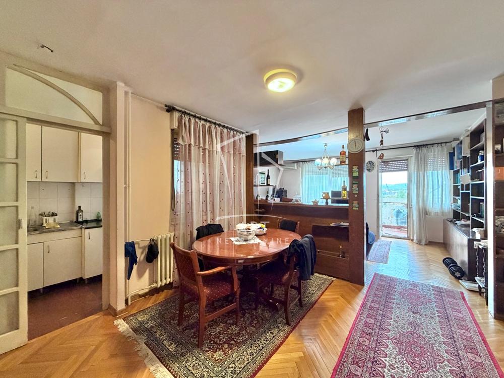 Stan na prodaju u Beogradu, Stari grad, trosoban, 78m2, cena 352000 evra