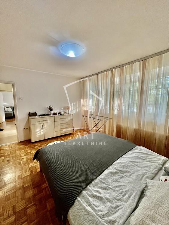 Stan na prodaju u Beogradu, Konjarnik, dvosoban, 62m2, cena 183500 evra