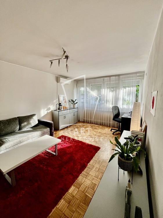 Stan na prodaju u Beogradu, Konjarnik, dvosoban, 62m2, cena 183500 evra