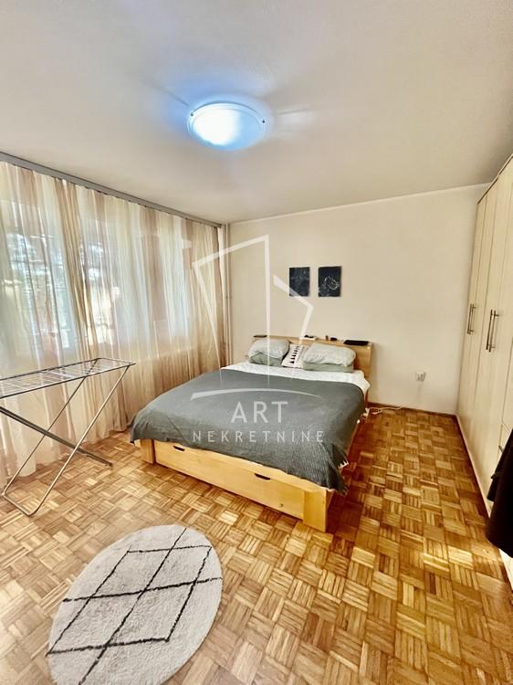 Stan na prodaju u Beogradu, Konjarnik, dvosoban, 62m2, cena 183500 evra