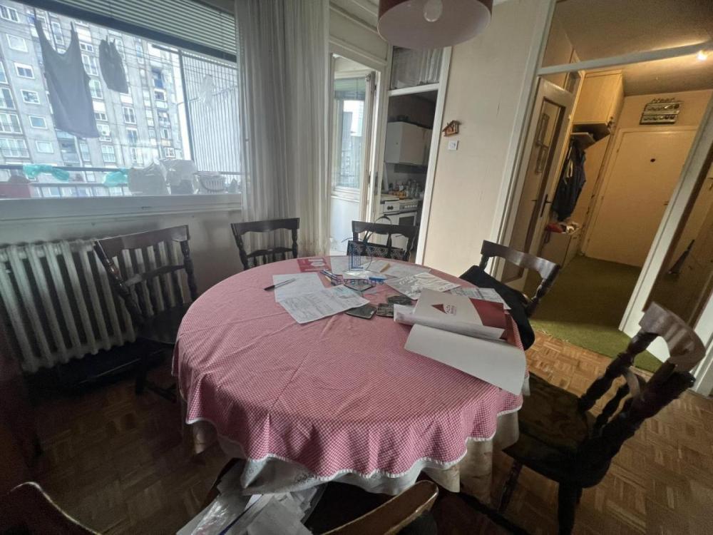 Stan na prodaju u Beogradu, Novi Beograd blok 62, trosoban, 71m2, cena 210000 evra