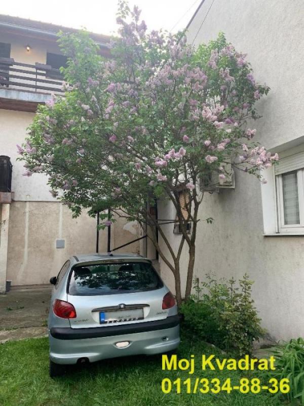 Stan na prodaju u Beogradu, Zemun centar, dvosoban, 50m2, cena 199000 evra