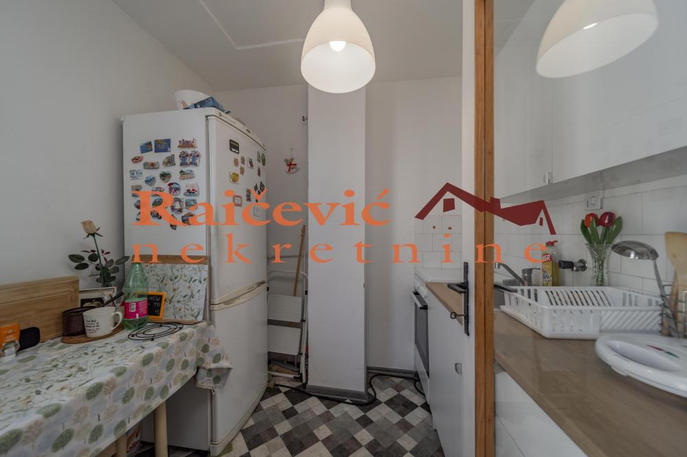 Stan na prodaju u Beogradu, Novi Beograd blok 62, jednosoban, 32m2, cena 115000 evra