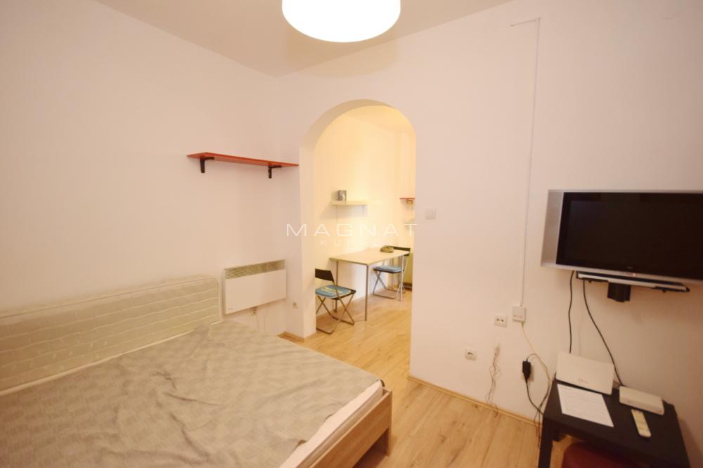 Stan na prodaju u Beogradu, Crveni Krst, jednosoban, 23m2, cena 103000 evra