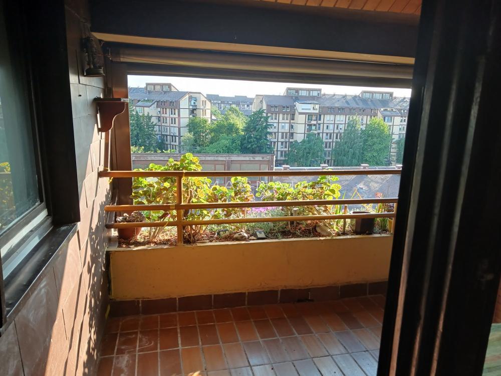 Stan na prodaju u Beogradu, Čukarica, troiposoban, 85m2, cena 252500 evra