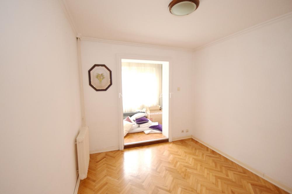 Stan na prodaju u Beogradu, Stari grad, cetvorosoban, 105m2, cena 349000 evra