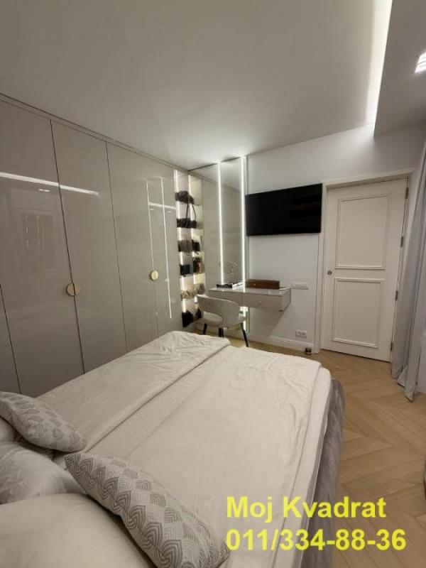 Stan na prodaju u Beogradu, Savski venac, trosoban, 87m2, cena 368000 evra