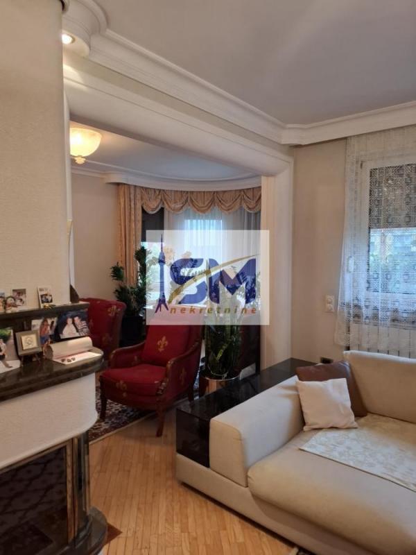Stan na prodaju u Beogradu, Cerak, cetvorosoban, 170m2, cena 529000 evra