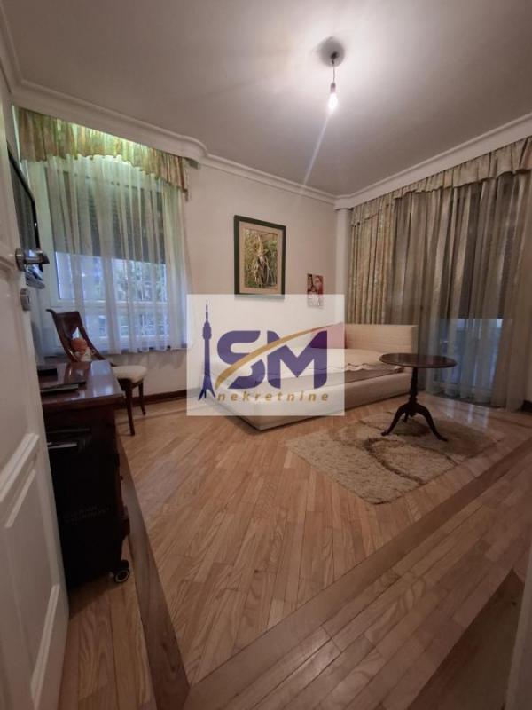Stan na prodaju u Beogradu, Cerak, cetvorosoban, 170m2, cena 529000 evra