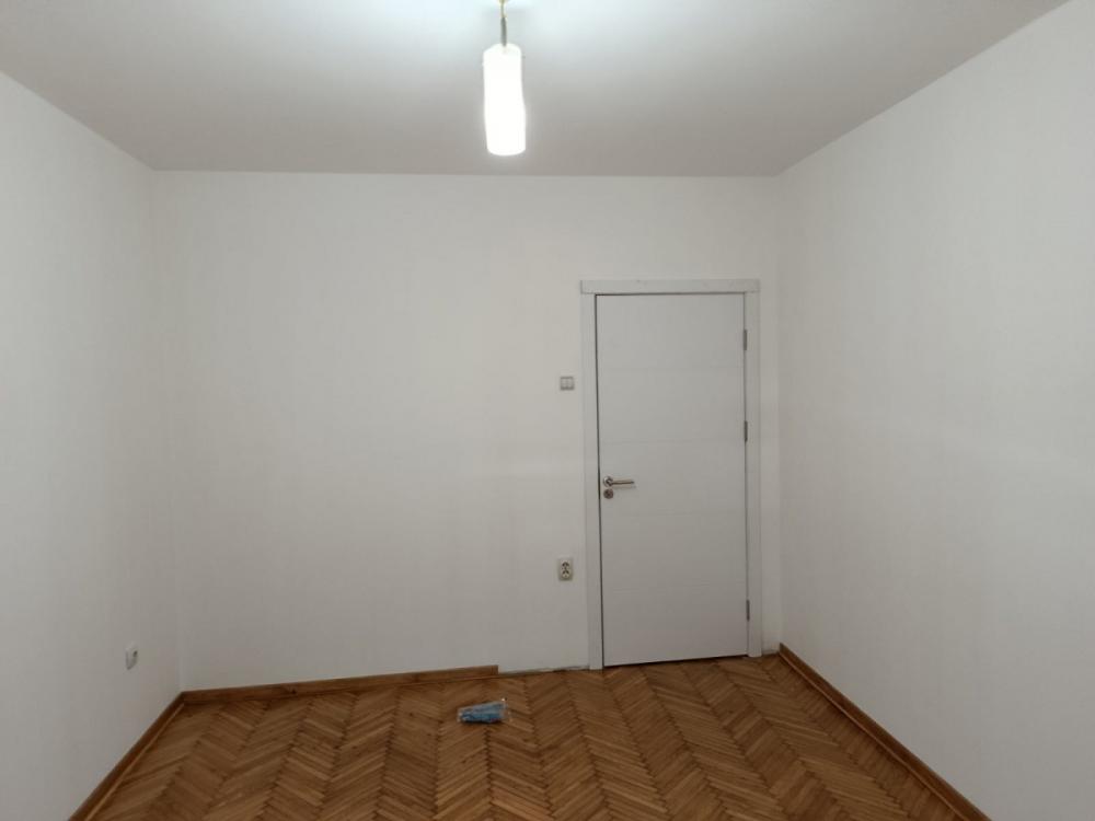 Stan na prodaju u Beogradu, Crveni Krst, trosoban, 66m2, cena 228000 evra