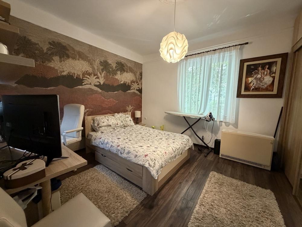 Stan na prodaju u Beogradu, Profesorska kolonija, dvoiposoban, 53m2, cena 249500 evra