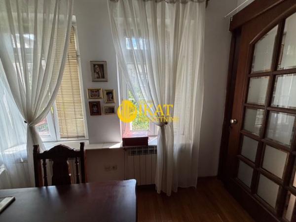 Stan na prodaju u Beogradu, Stari grad, 108m2, cena 465000 evra