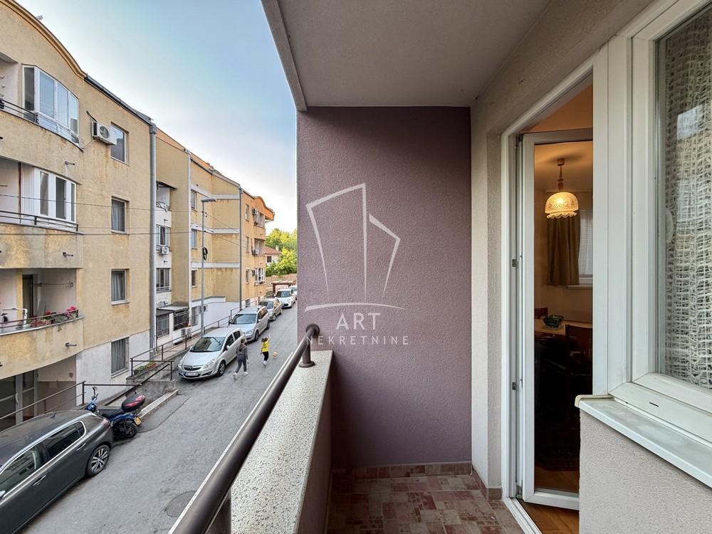 Stan na prodaju u Beogradu, Mirijevo, dvosoban, 42m2, cena 120000 evra