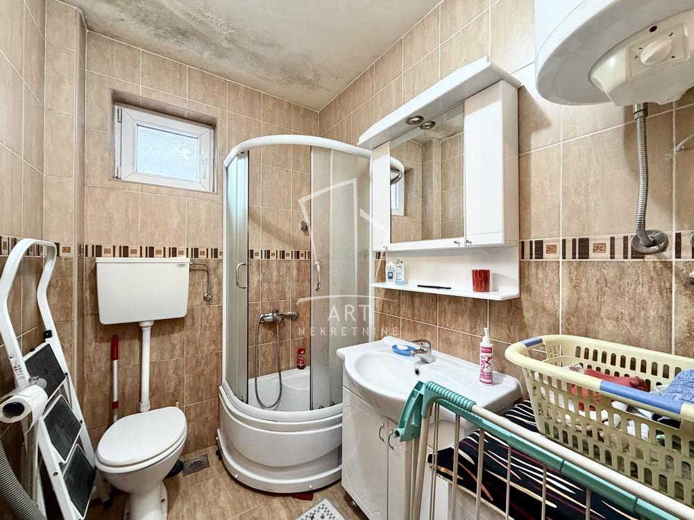 Stan na prodaju u Beogradu, Mirijevo, dvosoban, 42m2, cena 120000 evra