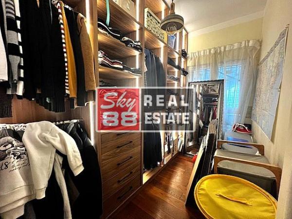Stan na prodaju u Beogradu, Vračar, troiposoban, 89m2, cena 375000 evra