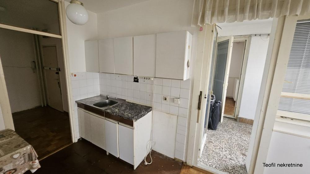 Stan na prodaju u Beogradu, Novi Beograd blok 63, dvosoban, 61m2, cena 196900 evra