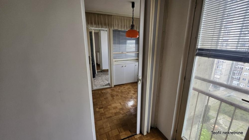 Stan na prodaju u Beogradu, Novi Beograd blok 63, dvosoban, 61m2, cena 196900 evra