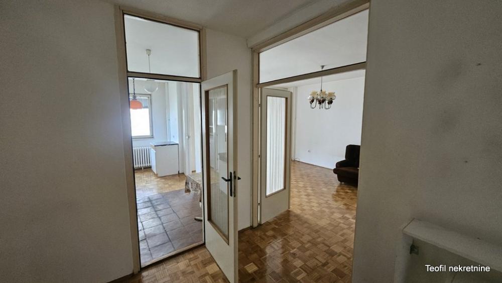 Stan na prodaju u Beogradu, Novi Beograd blok 63, dvosoban, 61m2, cena 196900 evra