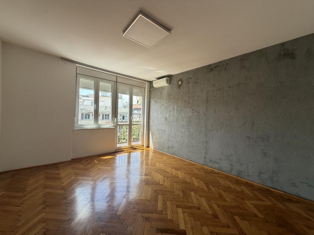 Stan na prodaju u Beogradu, Dorćol, dvosoban, 68m2, cena 289000 evra