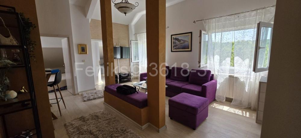 Stan na prodaju u Beogradu, Mirijevo, cetvorosoban, 100m2, cena 175000 evra