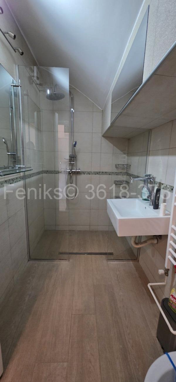 Stan na prodaju u Beogradu, Mirijevo, cetvorosoban, 100m2, cena 175000 evra