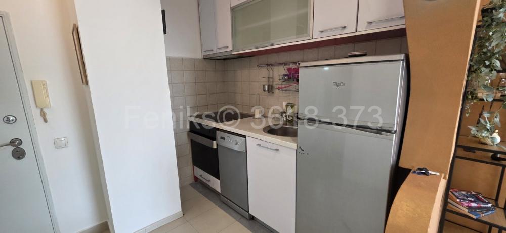 Stan na prodaju u Beogradu, Mirijevo, cetvorosoban, 100m2, cena 175000 evra