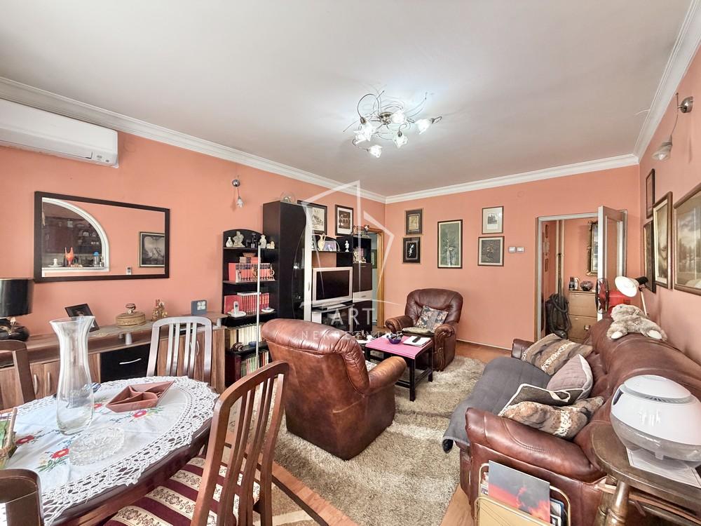 Stan na prodaju u Beogradu, Miljakovac, dvoiposoban, 63m2, cena 165000 evra