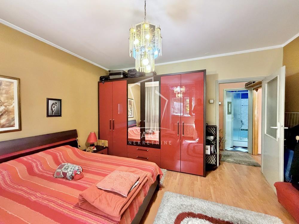 Stan na prodaju u Beogradu, Miljakovac, dvoiposoban, 63m2, cena 165000 evra