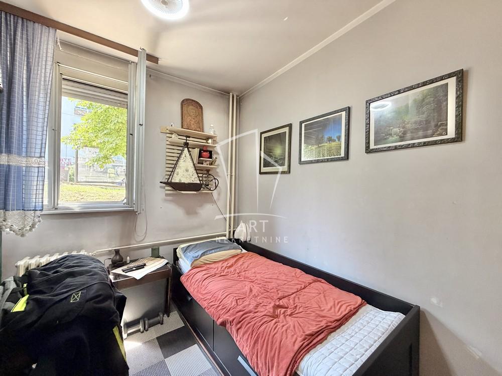 Stan na prodaju u Beogradu, Miljakovac, dvoiposoban, 63m2, cena 165000 evra