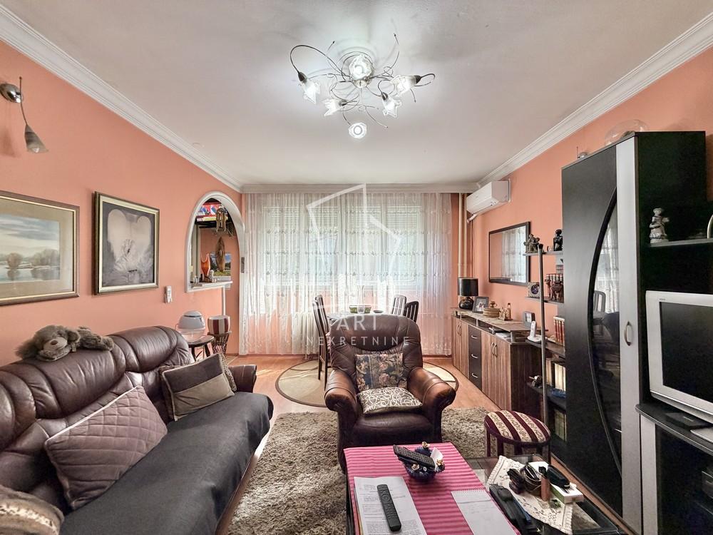 Stan na prodaju u Beogradu, Miljakovac, dvoiposoban, 63m2, cena 165000 evra