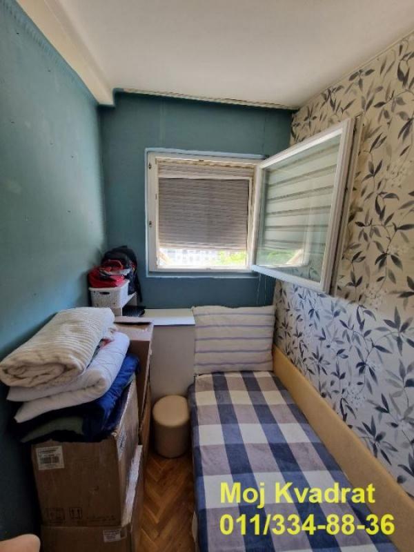Stan na prodaju u Beogradu, Novi Beograd blok 7 (Paviljoni), dvoiposoban, 43m2, cena 140000 evra