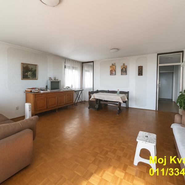 Stan na prodaju u Beogradu, Novi Beograd blok 71, trosoban, 91m2, cena 275000 evra