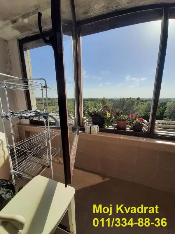 Stan na prodaju u Beogradu, Novi Beograd blok 71, trosoban, 91m2, cena 275000 evra