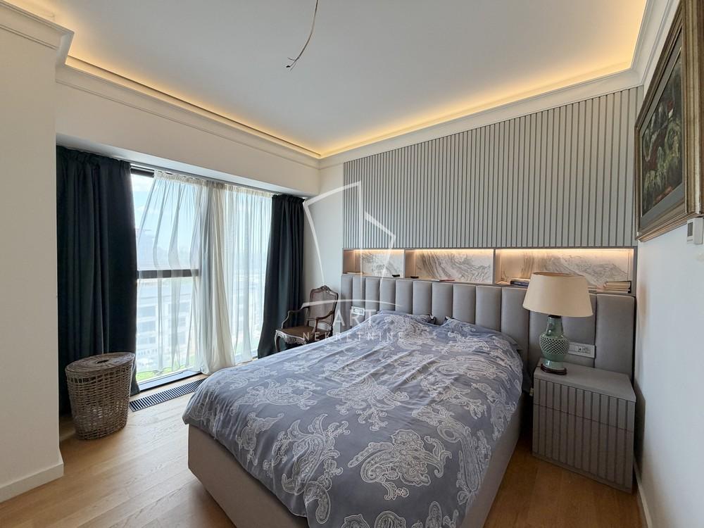 Stan na prodaju u Beogradu, Novi Beograd, trosoban, 95m2, cena 550000 evra